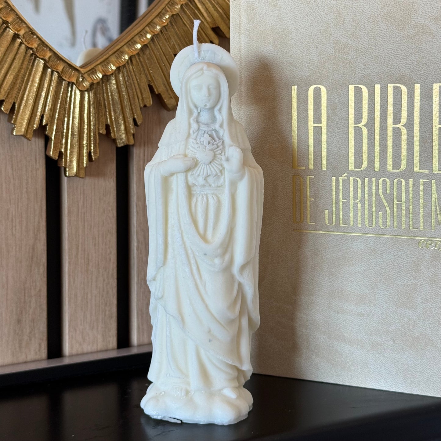 La Vierge au cœur sacré
