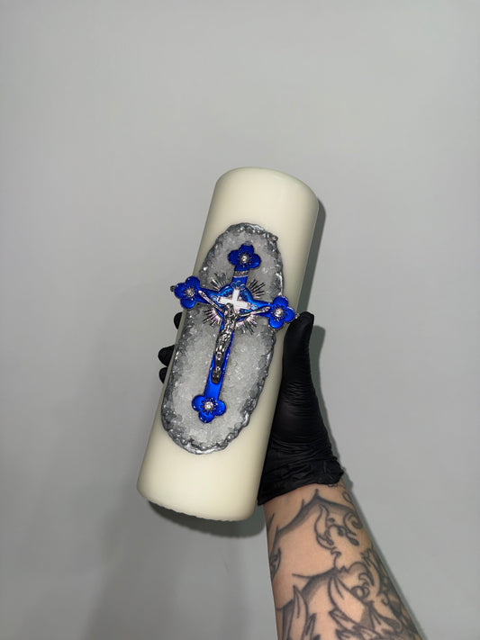 Bougie décorative orné d’une croix avec Jesus Christ 23cm