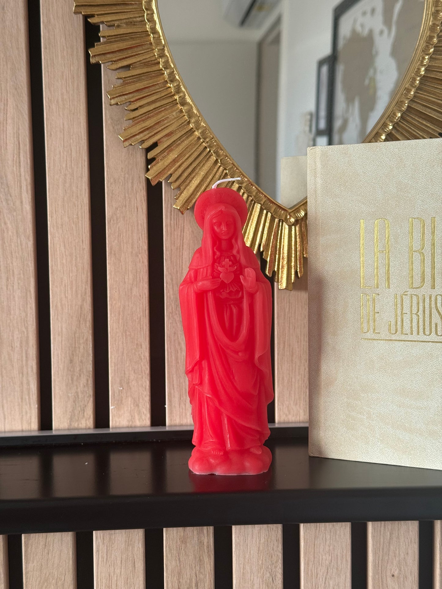 La Vierge colorée