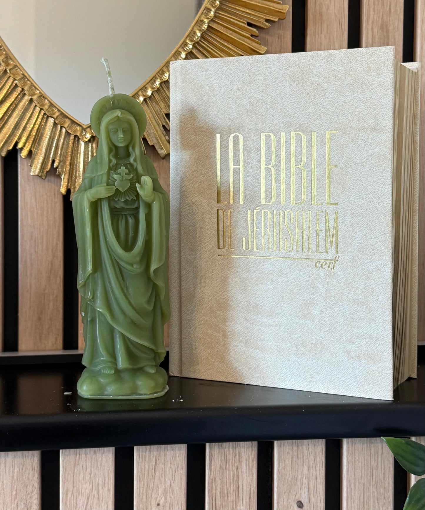 La Vierge colorée